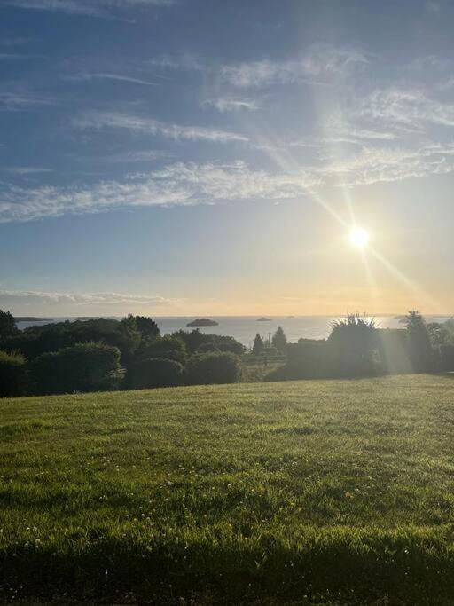 Hillcrest Lodge, Private Apartment On Lough Corrib, Oughterard Galway Esterno foto
